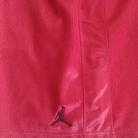 Basketball Shorts - Picture 2 of 4